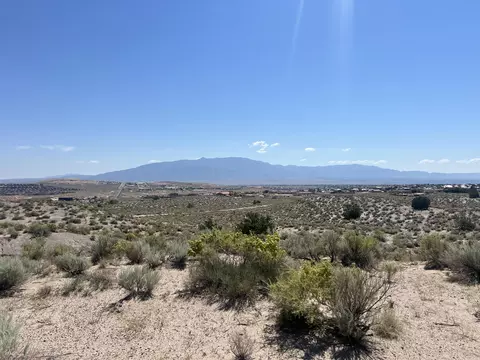 Vl Acal Place Ne, Rio Rancho, NM 87124