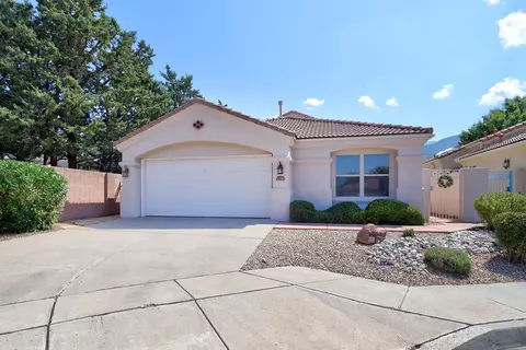 4912 Skyline Ridge Ct NE, Albuquerque, NM 87111