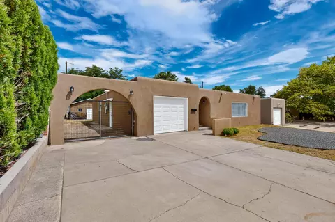 3612 Pitt St NE, Albuquerque, NM 87111