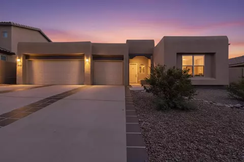 5916 S Sandia Ct NE, Rio Rancho, NM 87144