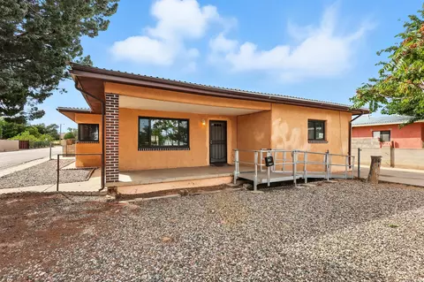 515 S 11th St, Belen, NM 87002