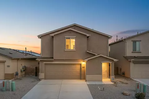 471 Chafey Dr SW, Los Lunas, NM 87031