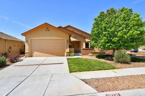 11031 Esmeralda Dr NW, Albuquerque, NM 87114