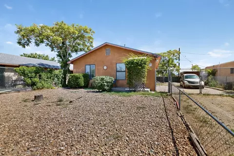 618 Dolores Dr SW, Albuquerque, NM 87121