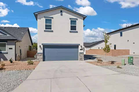 388 Pecos Loop SE, Rio Rancho, NM 87124
