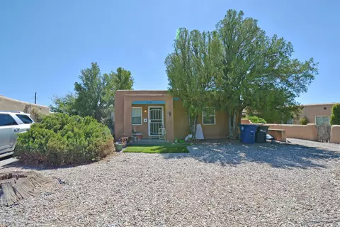 3508-3510 Thaxton Ave SE, Albuquerque, NM 87106