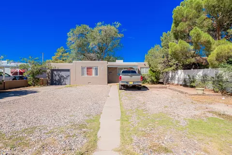 725 Louisiana Blvd SE, Albuquerque, NM 87108