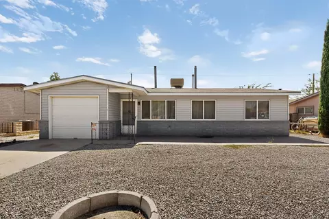 5948 Carlos Rey Cir SW, Albuquerque, NM 87121