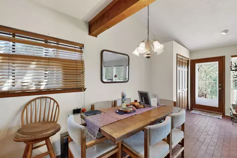 Dining - 88 Juniper Hill Loop, Cedar Crest, NM 87008 photo 1 of 2