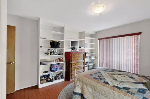 Bedroom - 88 Juniper Hill Loop, Cedar Crest, NM 87008 photo 2 of 5