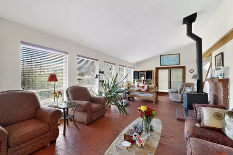 Living - 88 Juniper Hill Loop, Cedar Crest, NM 87008 photo 6 of 7