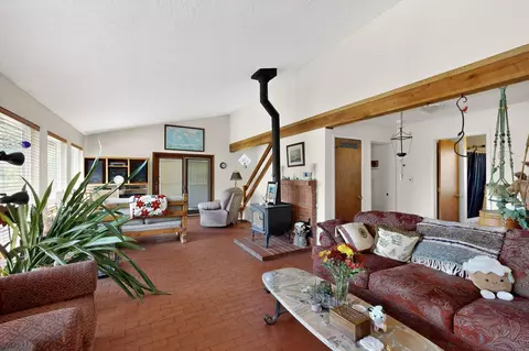 Living - 88 Juniper Hill Loop, Cedar Crest, NM 87008 photo 5 of 7