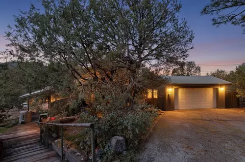 88 Juniper Hill Loop, Cedar Crest, NM 87008