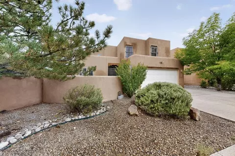 6200 Chenoa Rd NW, Albuquerque, NM 87120