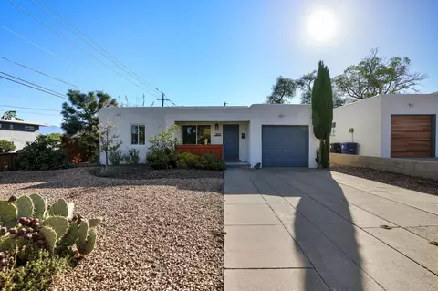 502 Graceland Dr SE, Albuquerque, NM 87108