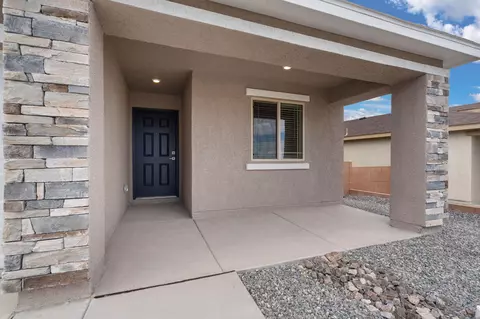 1633 Saddleback Trl NE, Rio Rancho, NM 87144