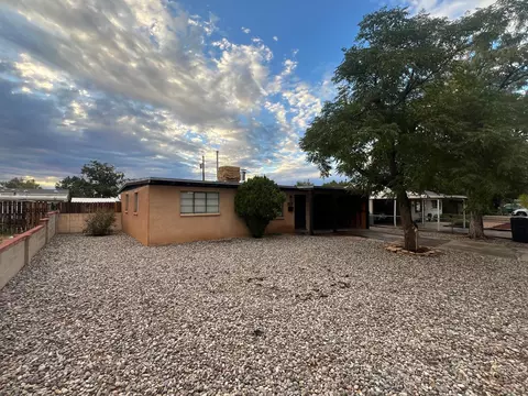 2819 Montclaire Dr NE, Albuquerque, NM 87110