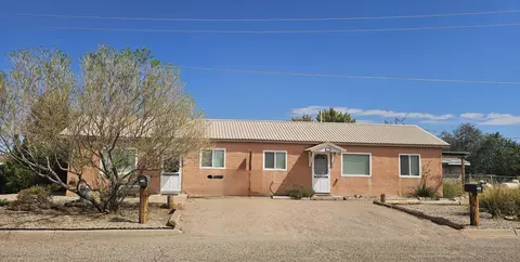 200 S 8th St, Santa Rosa, NM 88435