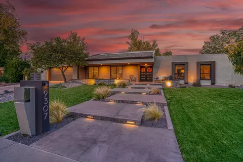 9307 Pebble Beach Dr NE, Albuquerque, NM 87111