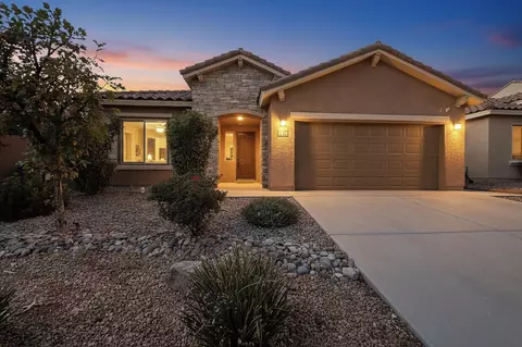 9519 Flint Rock Dr NW, Albuquerque, NM 87114