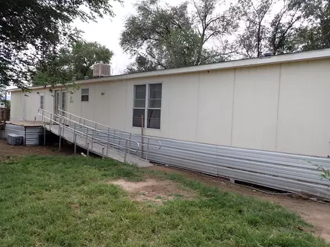 11 Bunton Rd, Belen, NM 87002