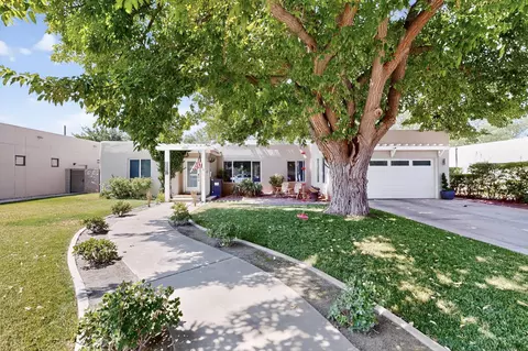 1508 San Carlos Rd SW, Albuquerque, NM 87104