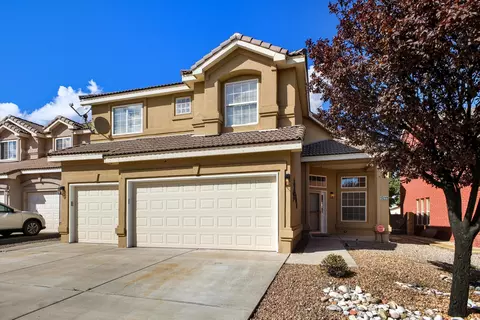 7623 Ramona Ave NW, Albuquerque, NM 87114
