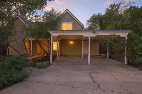 2804 Maximillian Rd NW, Albuquerque, NM 87104