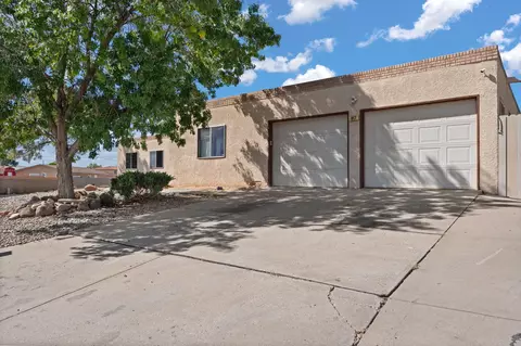 817 Oreja De Oro Dr SE, Rio Rancho, NM 87124