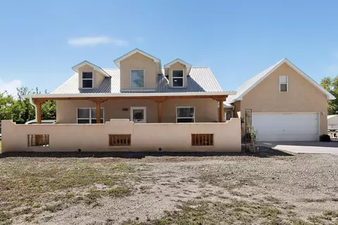 122 Valencia Rd, Peralta, NM 87042