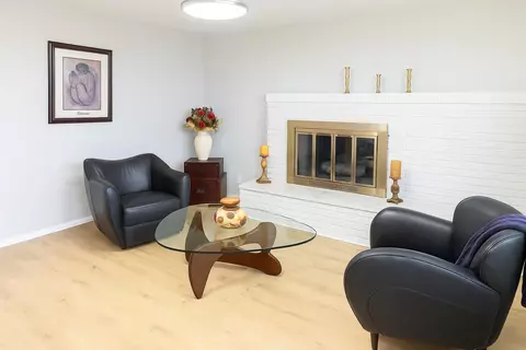 Living - 332 General Stilwell St NE, Albuquerque, NM 87123 photo 1 of 2