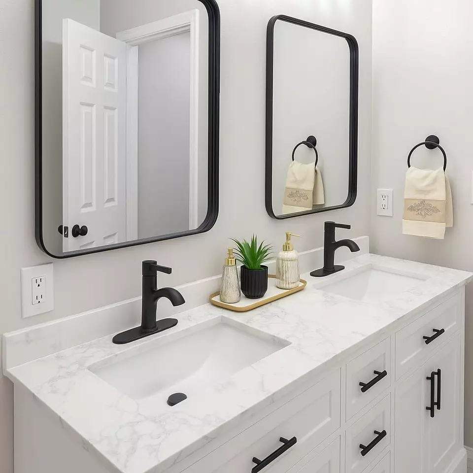 Bath - 332 General Stilwell St NE, Albuquerque, NM 87123 photo 3 of 3