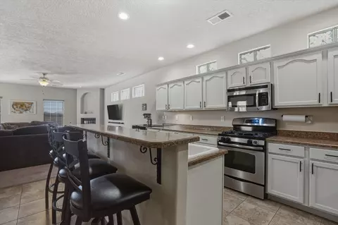 1815 Man O War St SE, Albuquerque, NM 87123