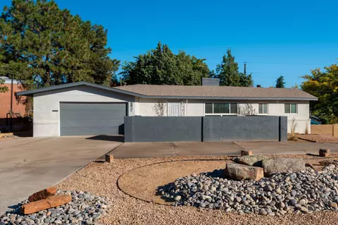 5017 Royene Ave NE, Albuquerque, NM 87110