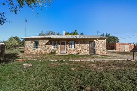 403 Pinon St, Mountainair, NM 87036