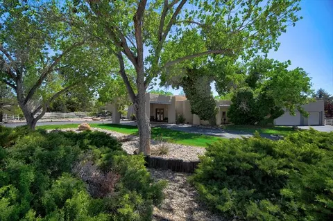 9506 Dancing River Dr, Albuquerque, NM 87114