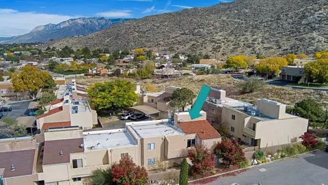 13246 Candelaria Rd NE, Albuquerque, NM 87112