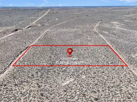 2902 Nutmeg Rd NE, Rio Rancho, NM 87144