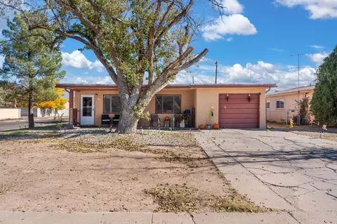 718 Liles St, Socorro, NM 87801