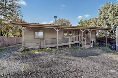 30 Camino De Los Chavez, Belen, NM 87002