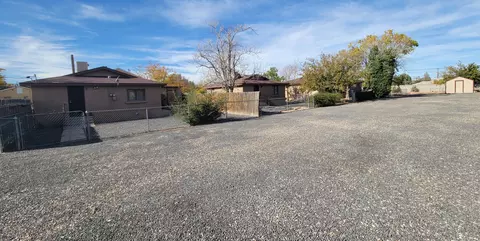 321 Wayne Rd NW, Albuquerque, NM 87114