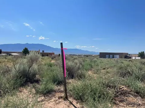 4076 Aloe Cir NE, Rio Rancho, NM 87144