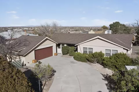 4815 Leon Grande Ave SE, Rio Rancho, NM 87124