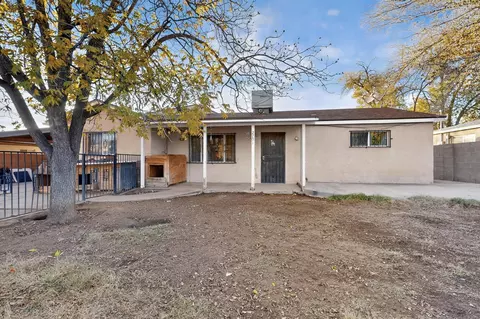 2701 Garcia St NE, Albuquerque, NM 87112