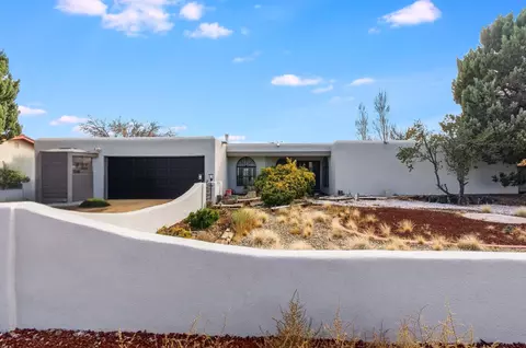 4004 Saint Andrews Dr SE, Rio Rancho, NM 87124