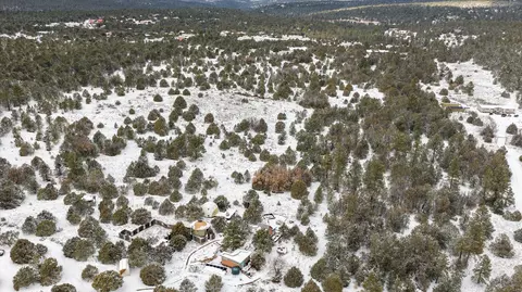 12 Moots Ct, Tijeras, NM 87059