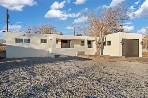 10905 Woodland Ave NE, Albuquerque, NM 87112