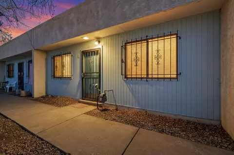 12609 Copperwood Dr NE, Albuquerque, NM 87123