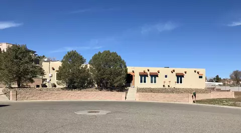1290 Mesa Ridge Dr SW, Los Lunas, NM 87031
