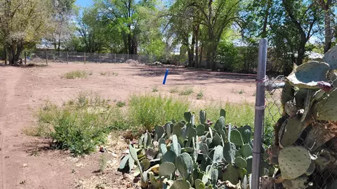 1302 Avenida Cristo Rey Ave NW, Albuquerque, NM 87107